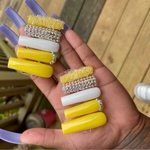 Yellow Bling Press ons